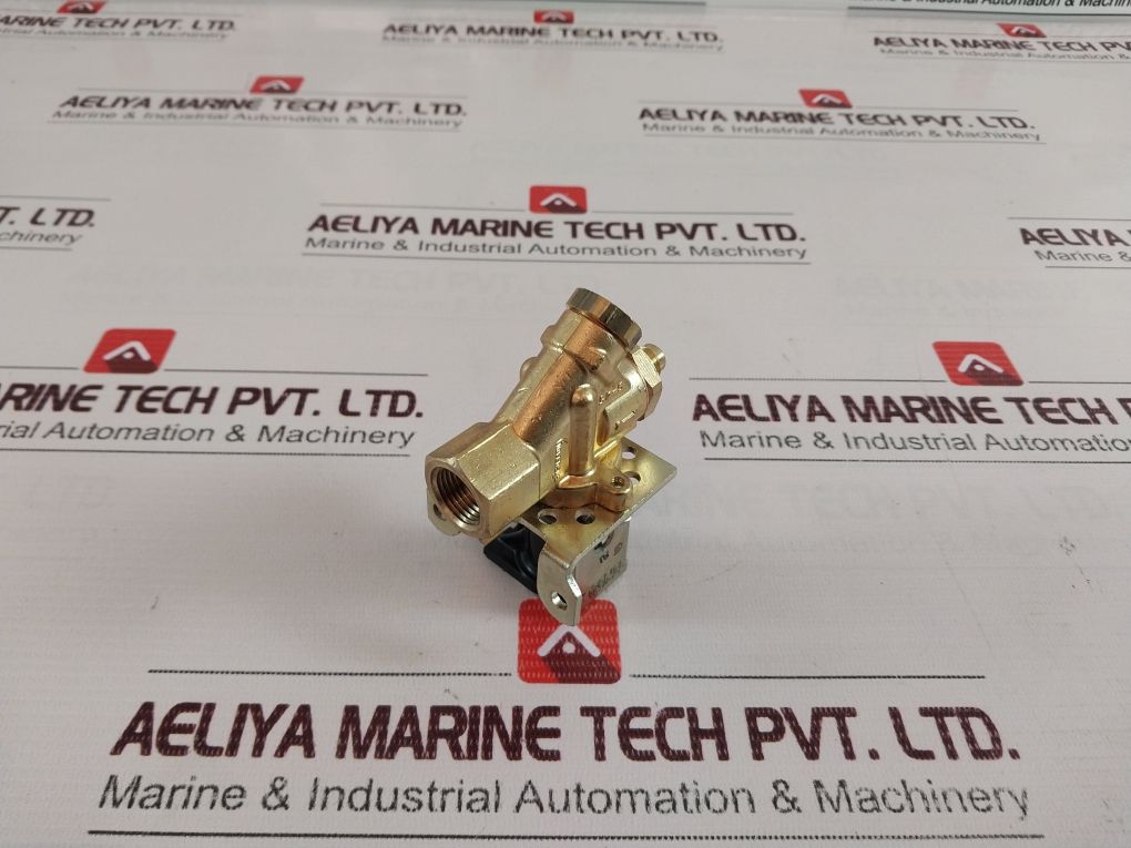 Invensys General Purpose Water Valve 240V S-45 K-62687-33