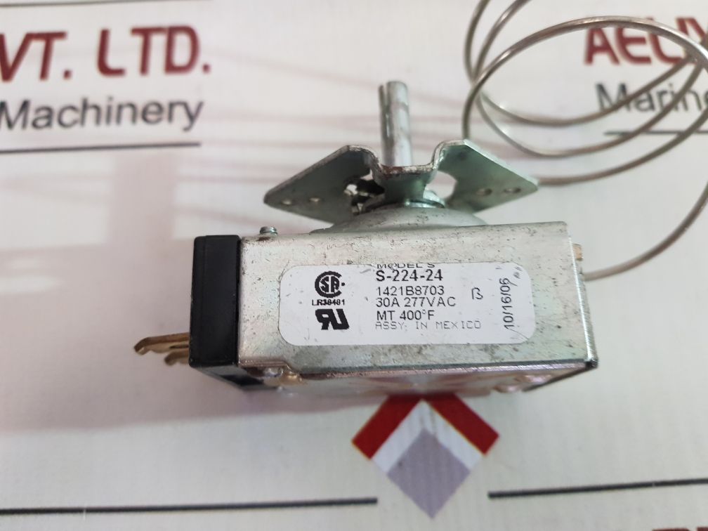 Invensys S-224-24 Thermostat 30A 277Vac