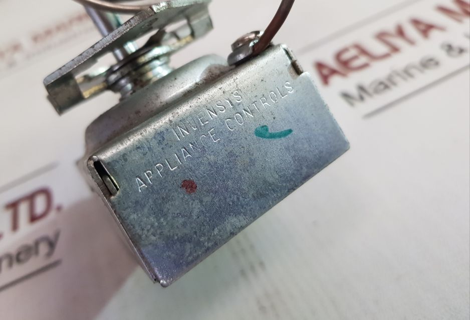 Invensys S-224-24 Thermostat 30A 277Vac