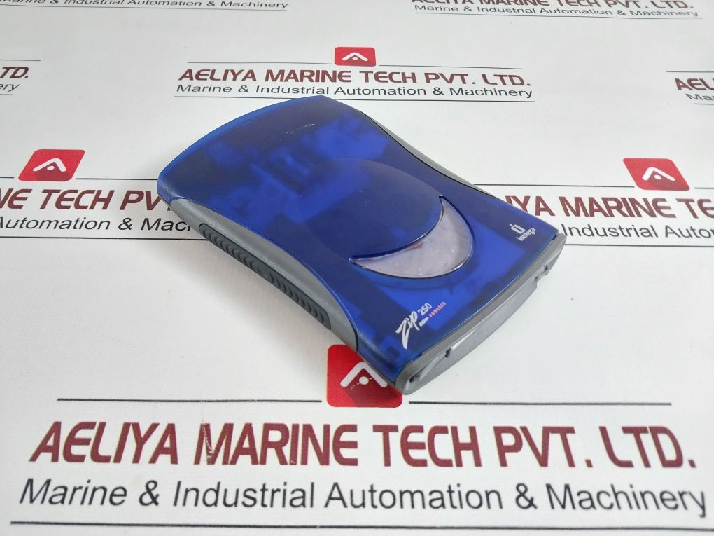 Iomega Zip-250 Usb Powered Drive Z250Usbpcmbp 30324801