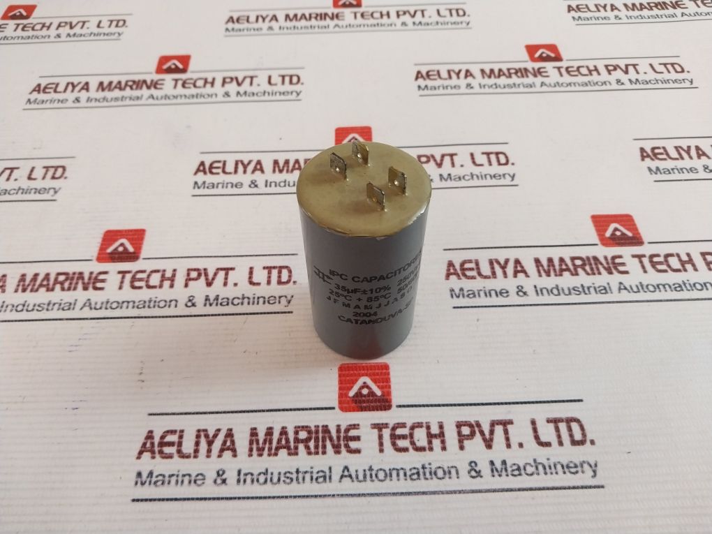 Lot Of 6X Ipc Capacitores 35μF±10% 250V Ac
