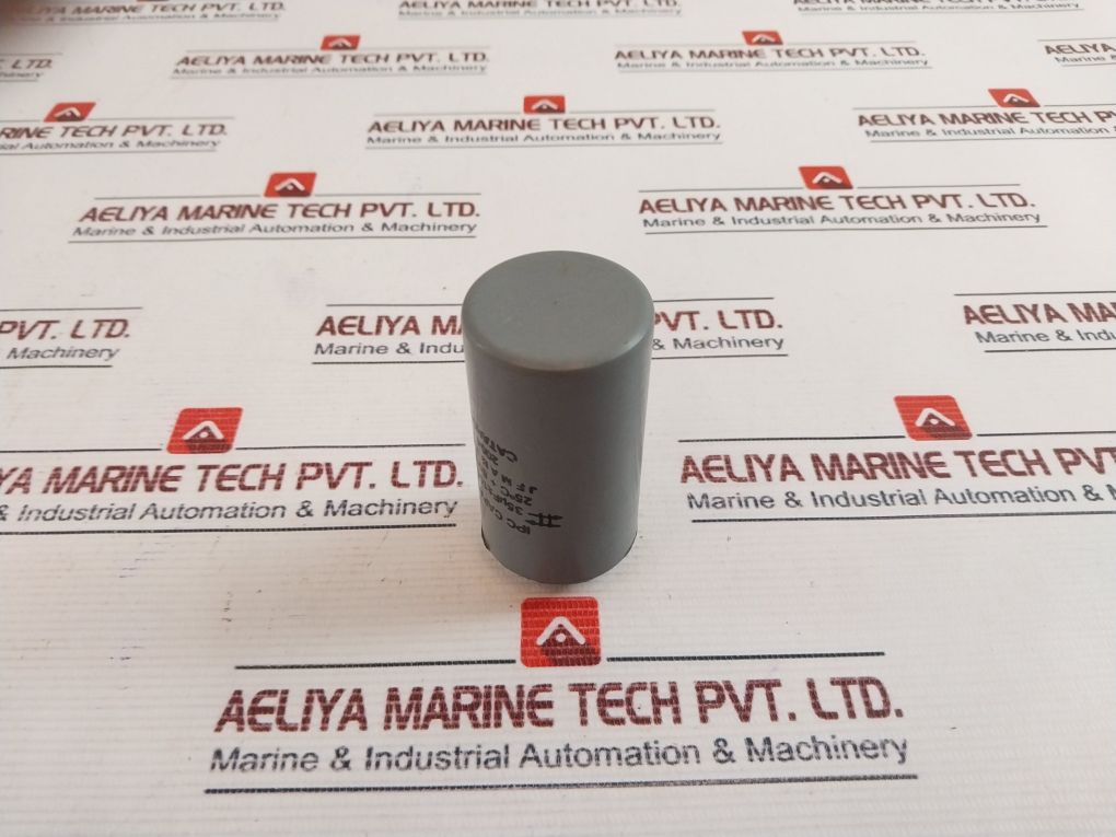 Lot Of 6X Ipc Capacitores 35μF±10% 250V Ac