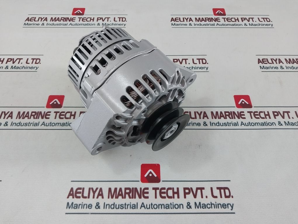Iskra 11.203.329 Alternator 14V/90A
