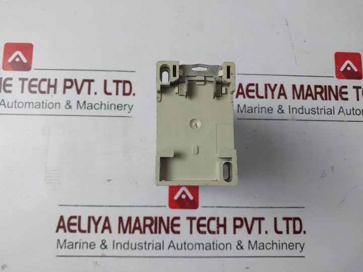 Iskra Tz220/H Relay
