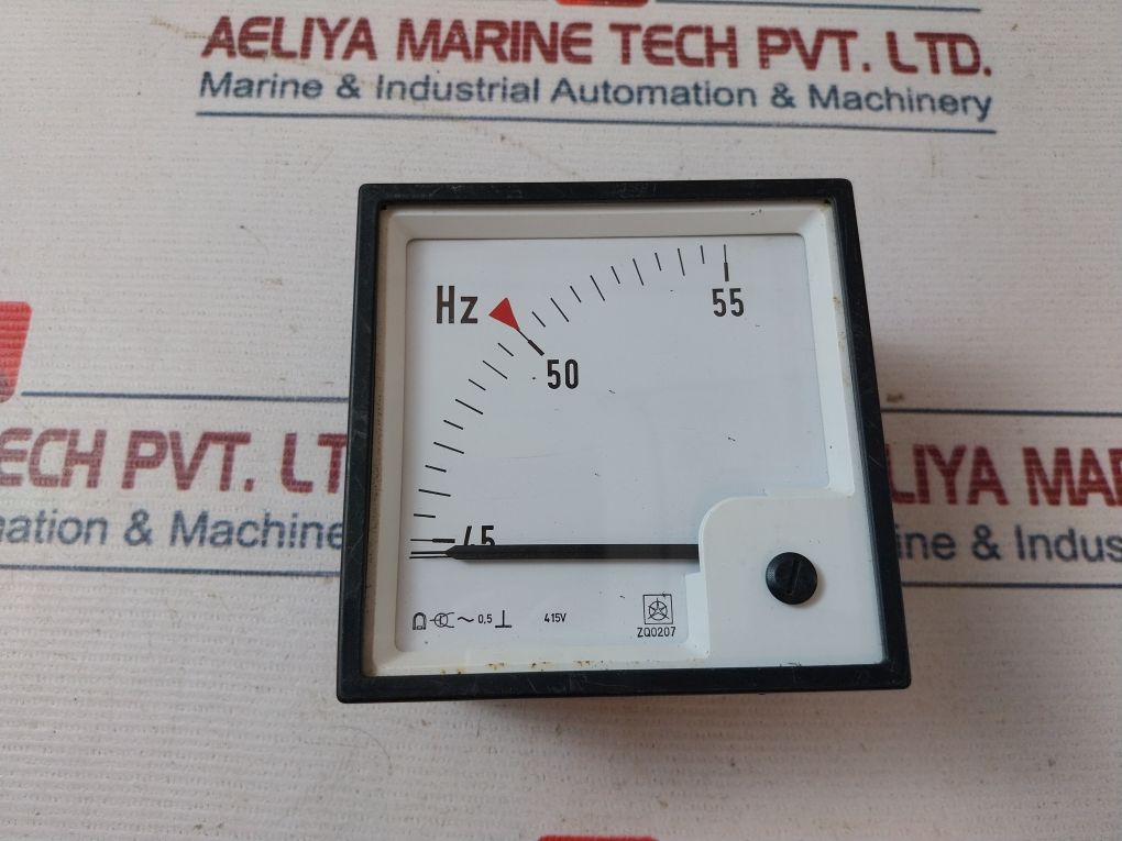 Iskra Zq0207 45-55 Hz Frequency Meter