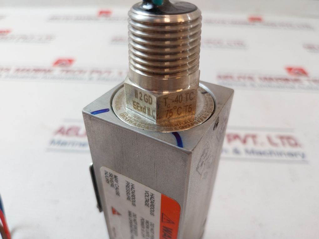 Itt 132P49C6Bh Adjustable Pressure Switch 2000 Psig