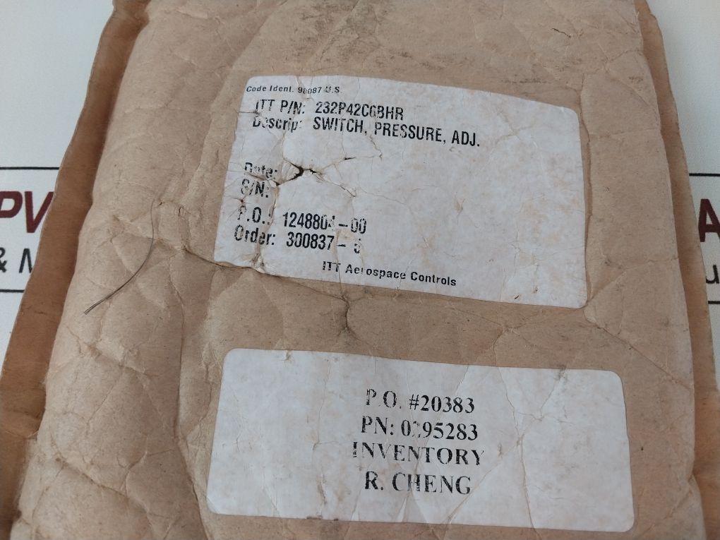 Itt Neo-dyn 232P42C6Bhr Adjustable Pressure Switch 200 To 1000 Psig