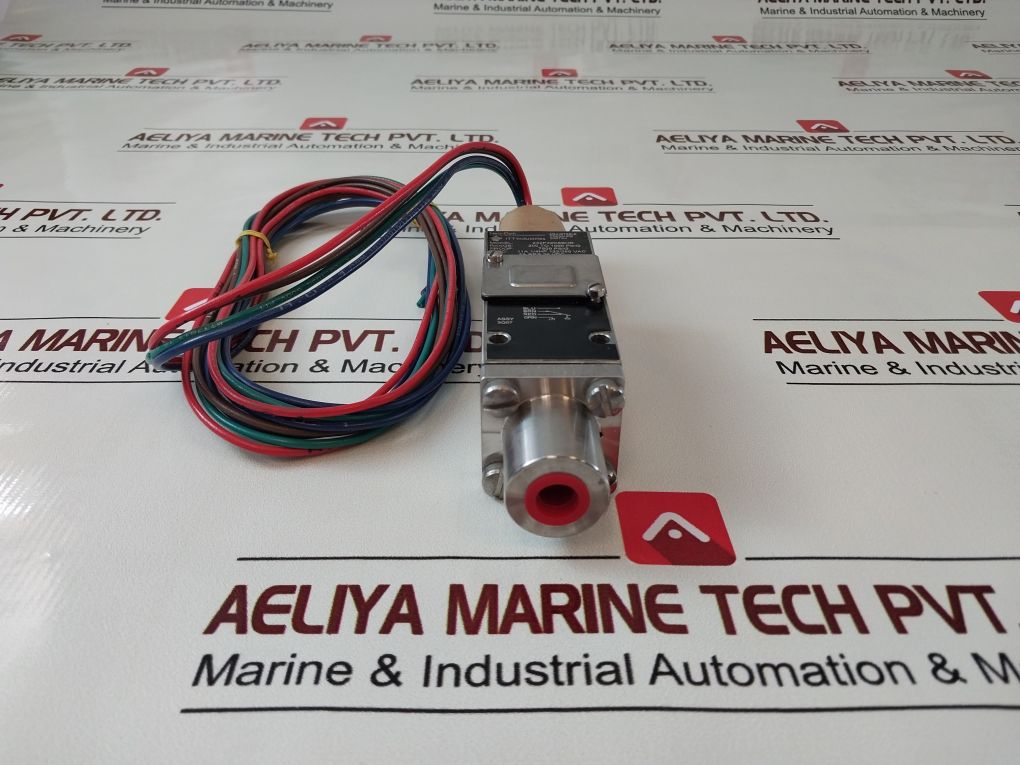 Itt Neo-dyn 232P42C6Bhr Adjustable Pressure Switch 200 To 1000 Psig