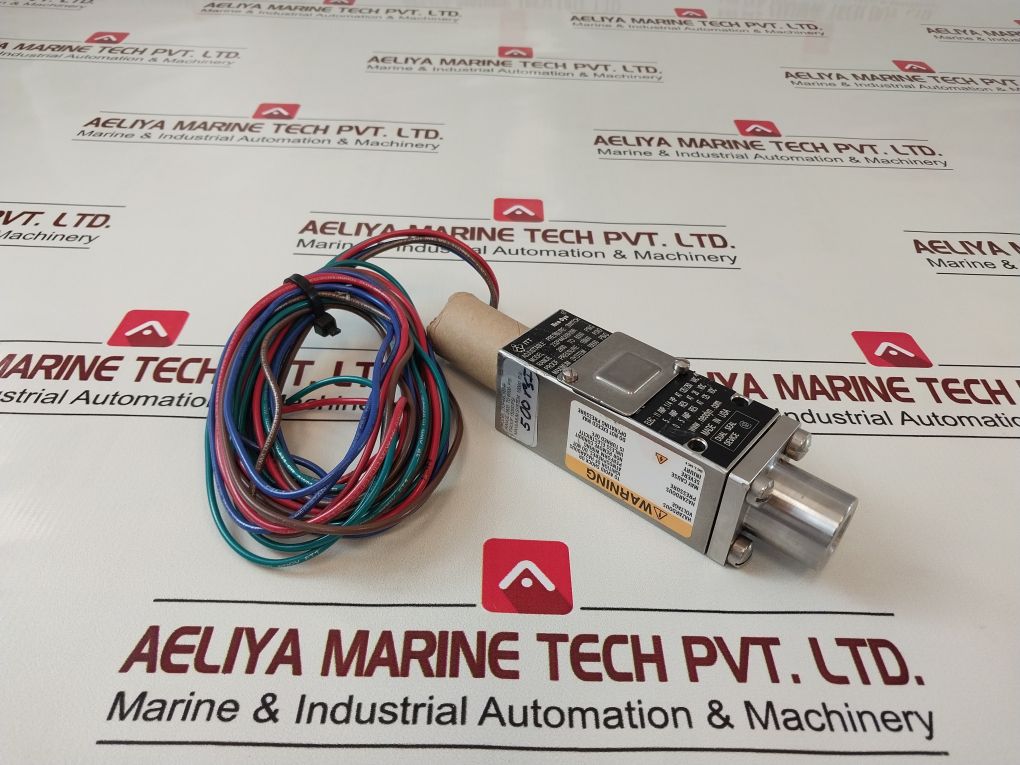 Itt Neo-dyn 232P44C6Bhr Adjustable Pressure Switch 2800 To 6000 Psig