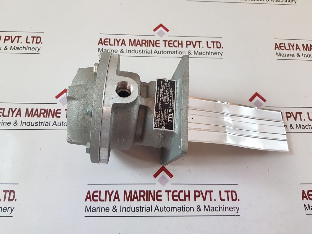 Mcdonnell & Miller Afe-1 Air Flow Switch