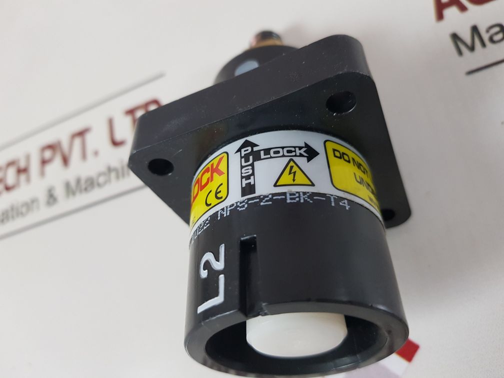 Itt Nps-2-bk-t4 Powerlock Black Panel Mount Industrial Power Plug