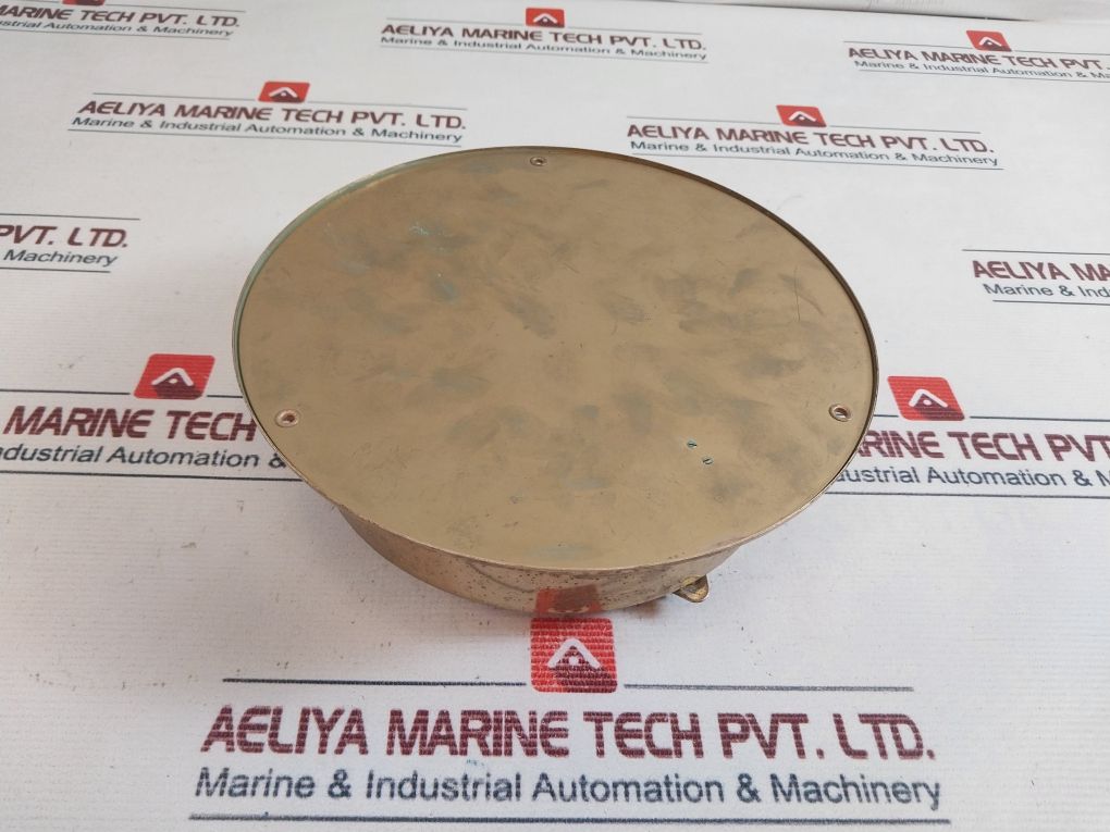 Iver C.Weilbach 5-60 Clock