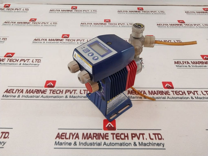 Iwaki Ehn-b11Vc2R Metering Pump M071601180 With Controller 051601403