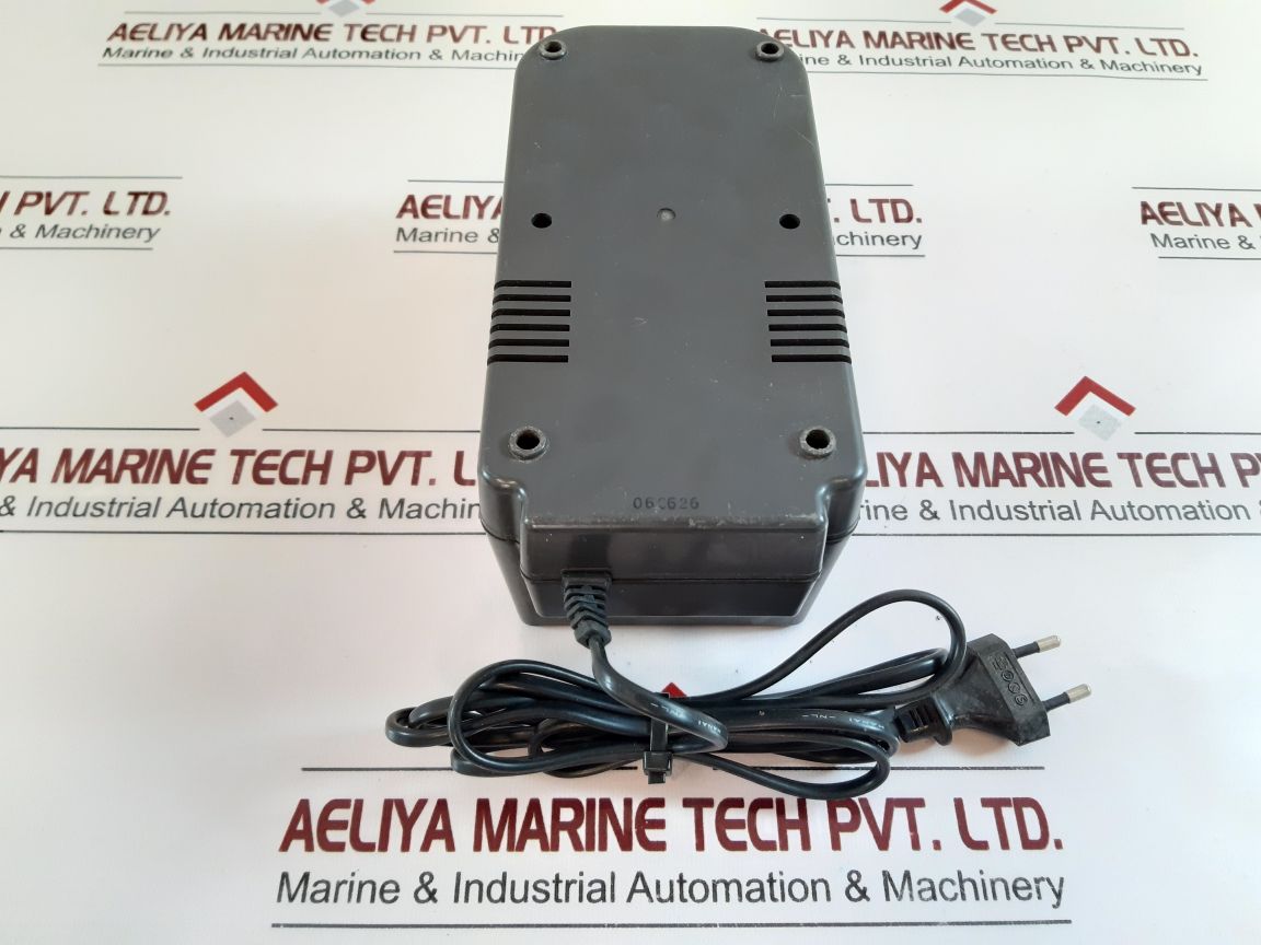 Izumi Ch-3Fc2 Charger