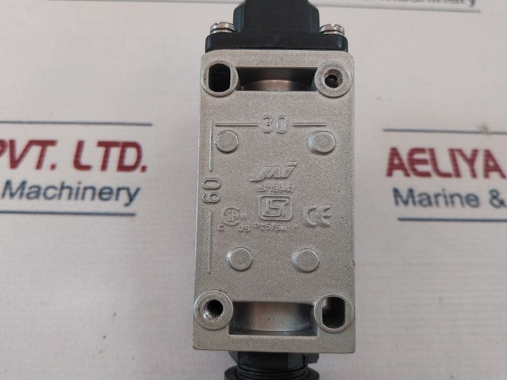 Jaibalaji Bc 9 Limit Switch Jlsl 1