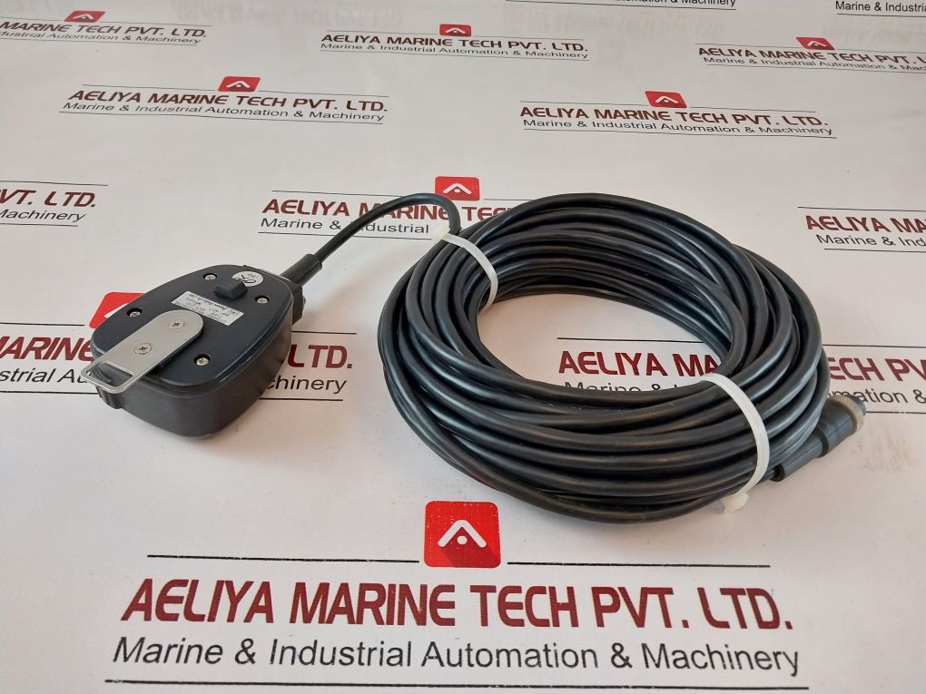 Jrc Nvt-210 Dynamic Microphone