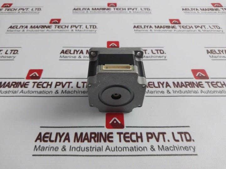 Japan Servo Kh56Jm2U079 Stepper Motor 9525