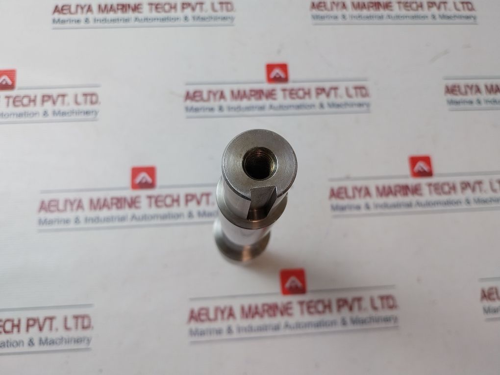 Johnson 3.92078.21 Pump Shaft