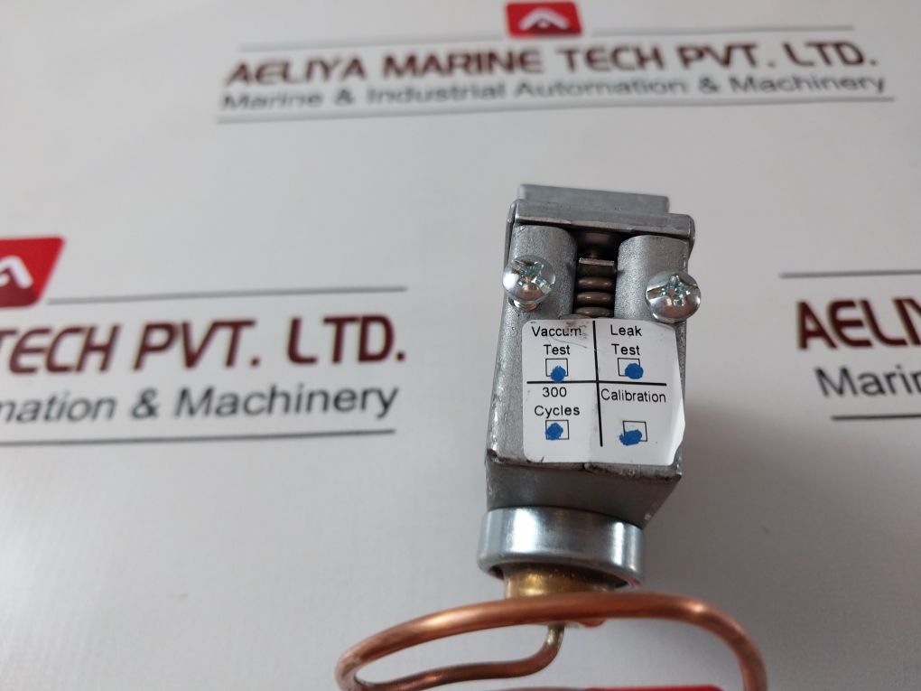 Johnson Controls 9041094-01 Ice-o-matic Low Pressure Control