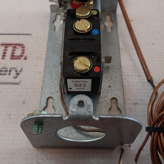 Johnson Controls A19Abc-24 Temperature Control -30/100°F