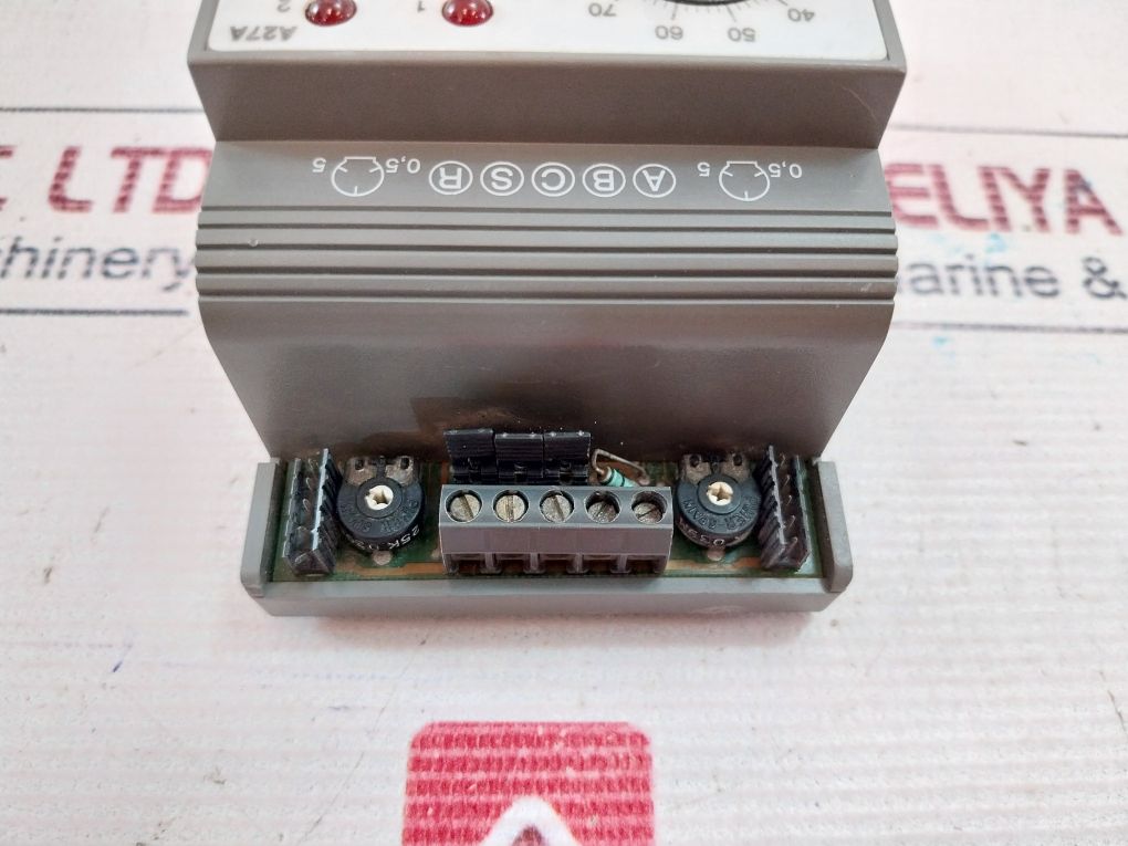 Johnson Controls A27A2N22 Temperature Controller 10-100°C