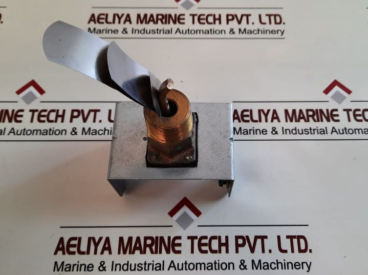 Johnson controls f61kb-11c flow control switch