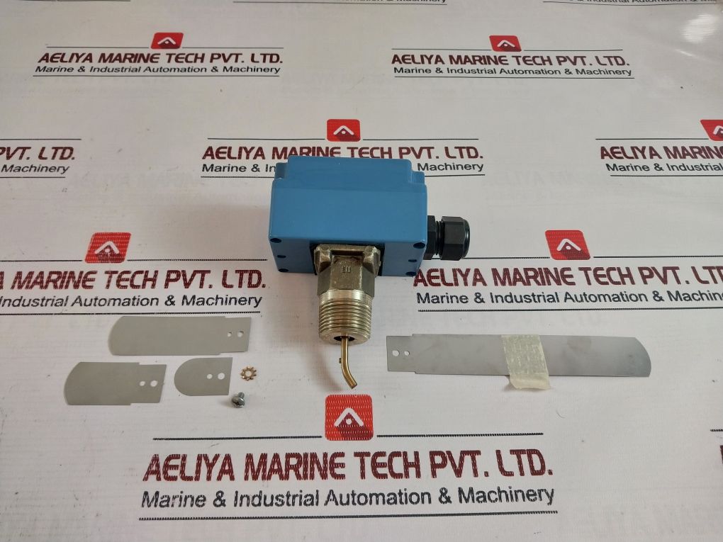 Johnson Controls F61Tb-9100 Liquid Flow Switch 1553.427
