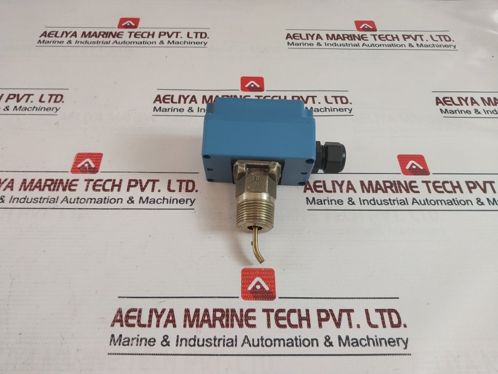 Johnson Controls F61Tb-9100 Liquid Flow Switch 1553.427