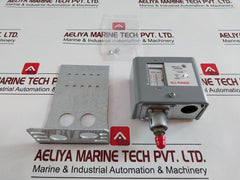 Johnson Controls P170Da-1 Pressure Control