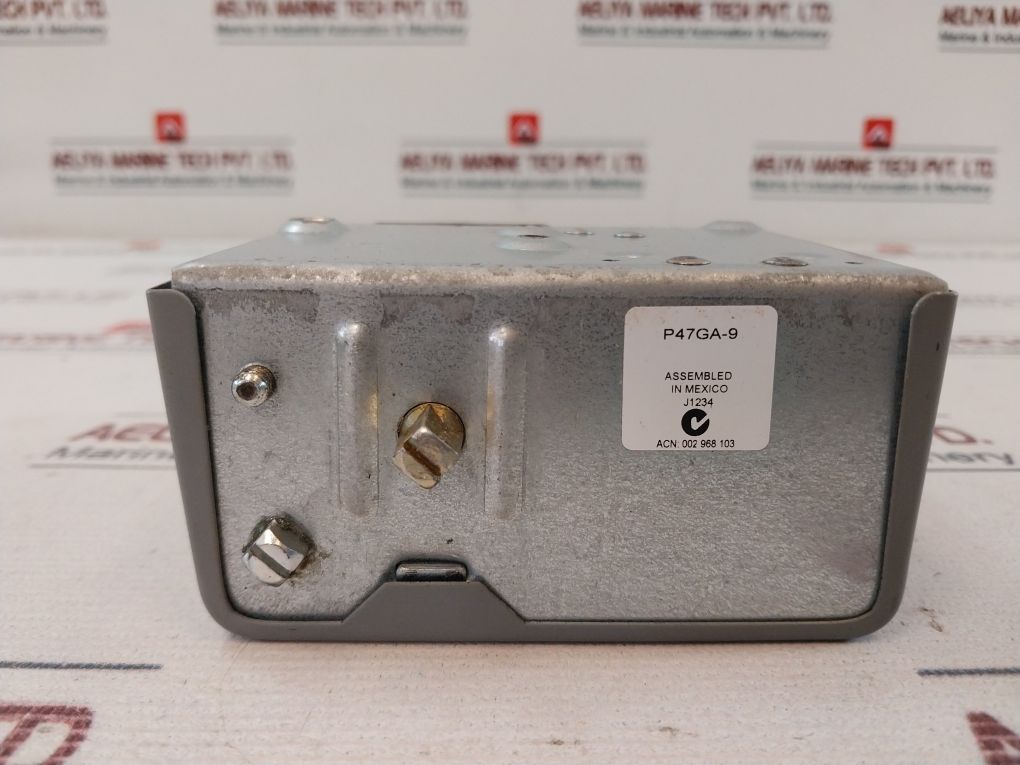 Johnson Controls P47Ga-9 Steam Pressure Limit Controls