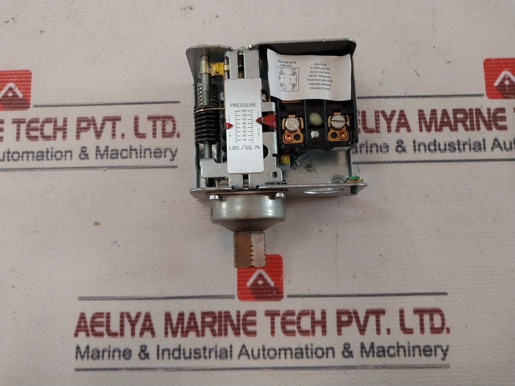 Johnson Controls P47Ga-9 Steam Pressure Limit Controls