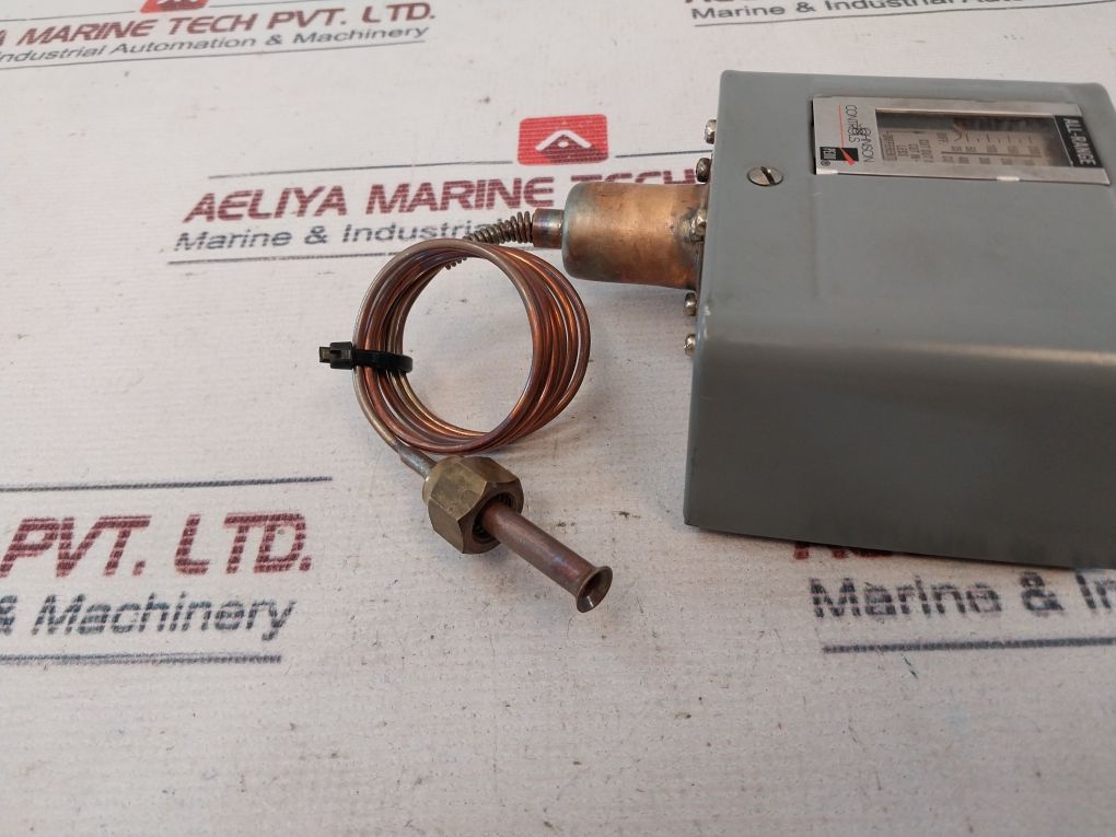 Johnson Controls P70Aa-118 Pressure Fan Cycling Control