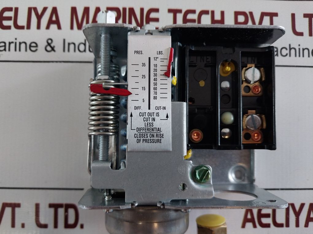 Johnson Controls P70Ab-12 Micro-set Suction Pressure Control 