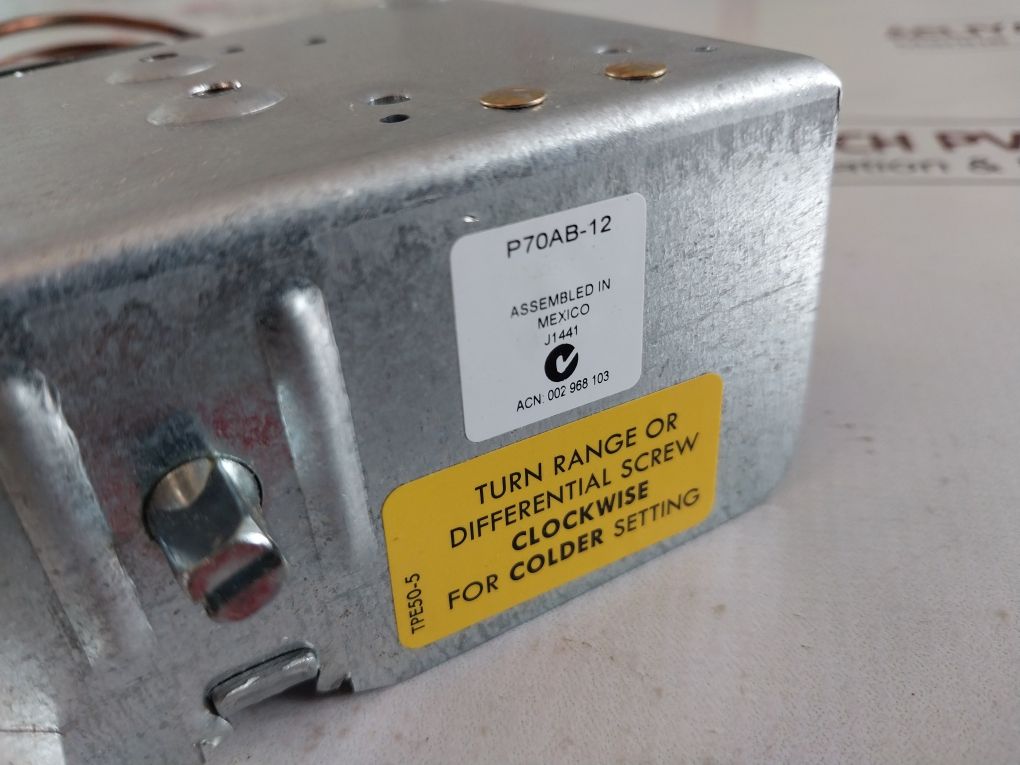 Johnson Controls P70Ab-12 Micro-set Suction Pressure Control 