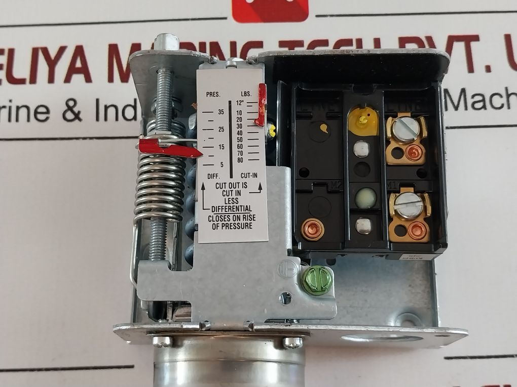 Johnson Controls P70Ab-12C Micro-set Suction Pressure Control 24-7664-1601