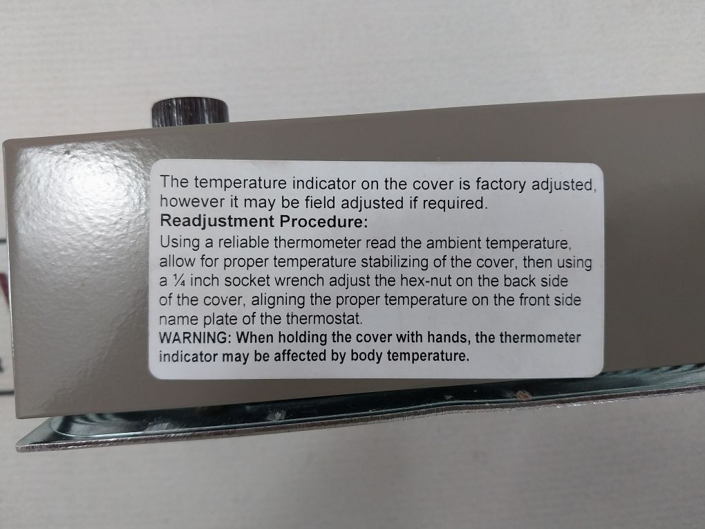Johnson Controls T25A-1C Two Stage Room Thermostat Revision B