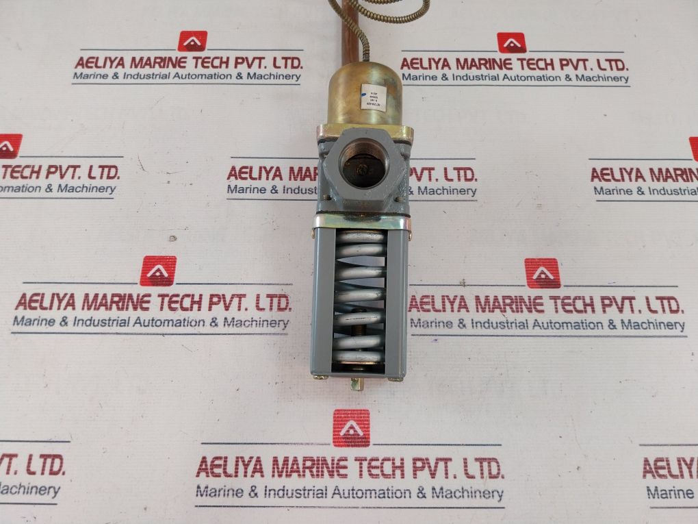 Johnson Controls V47Ad-2 Temperature Actuated Water Valve 115 To 180F