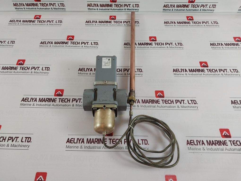 Johnson Controls V47Ae-1 Temperature Actuated Modulating Water Valve