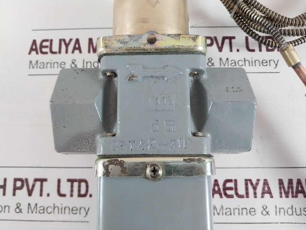Johnson Controls V47Ae-1 Temperature Actuated Modulating Water Valve