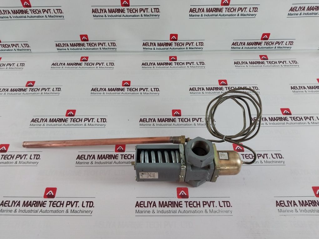 Johnson Controls V47Ae-1 Temperature Actuated Modulating Water Valve