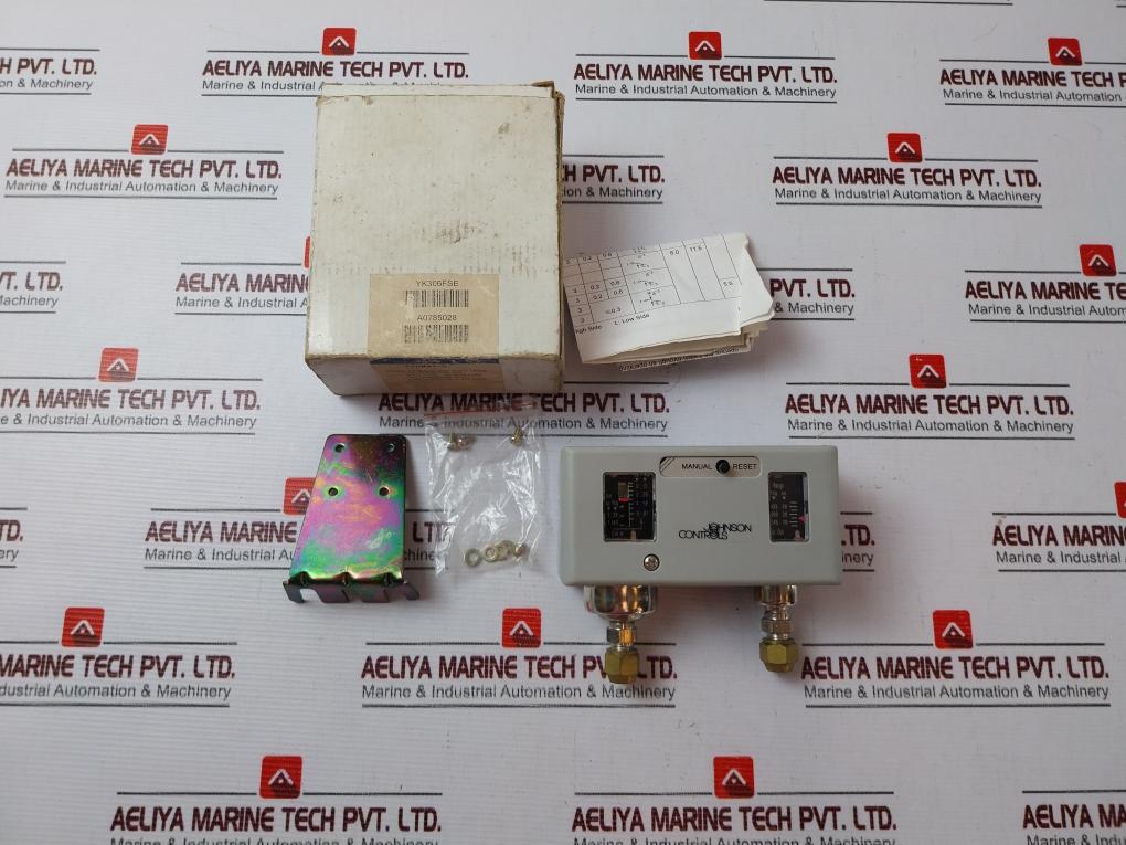 Johnson Controls Yk306Fse Pressure Switch