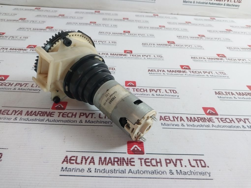 Johnson Dc751(2)Lsg Permanent Magnet Dc Motor 220-240Vdc 150W