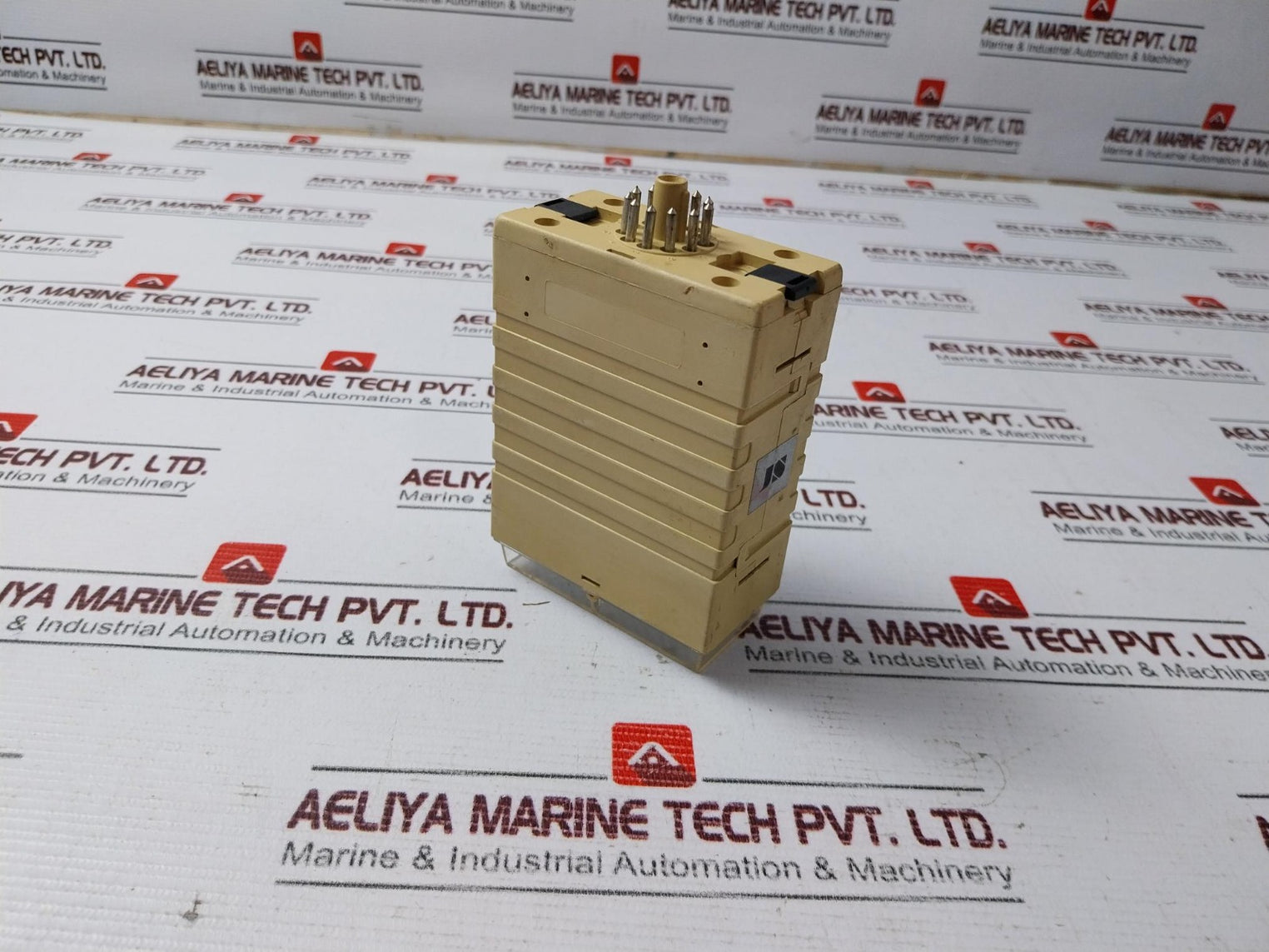 Js Rp20 Delay On Operate Relay 