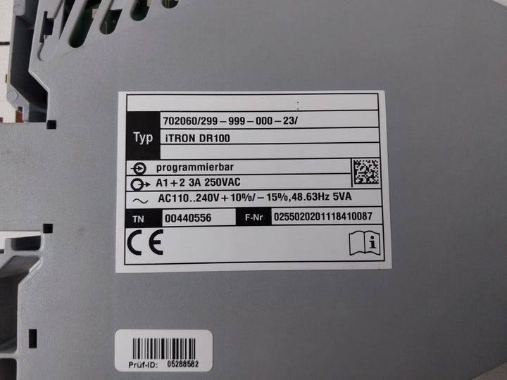 Jumo 702060/299-999-000-23 Electronic Two-point Controller
