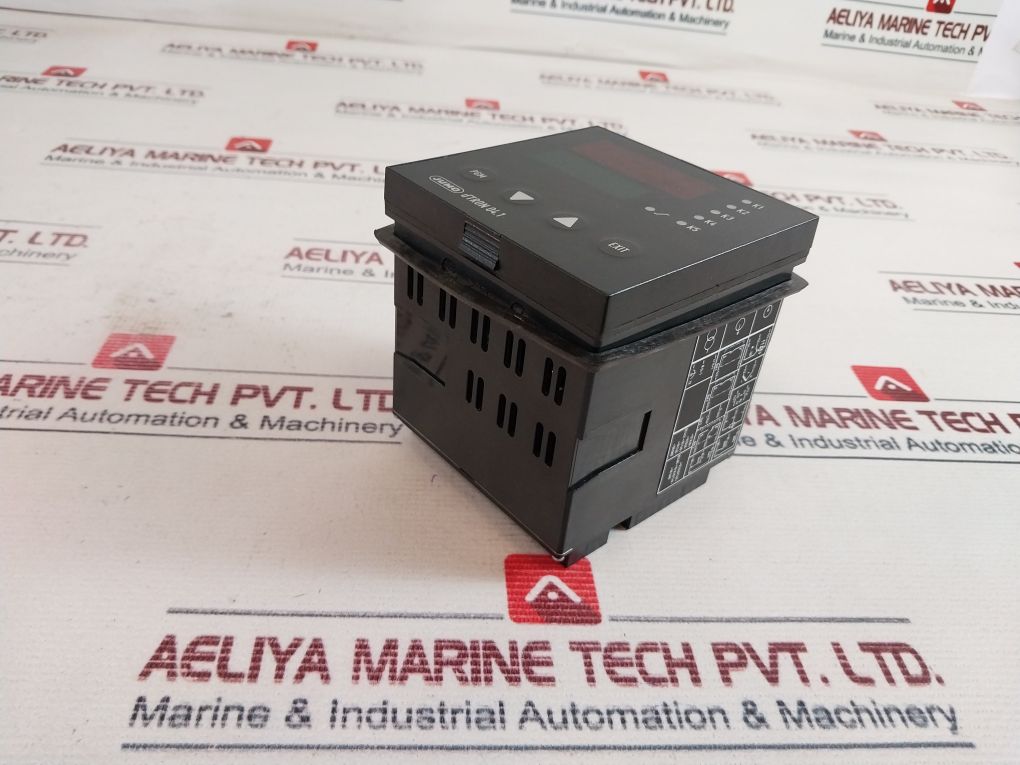 Jumo 703030/50-001-000-00-005-01 050, 061 Microprocessor Controller