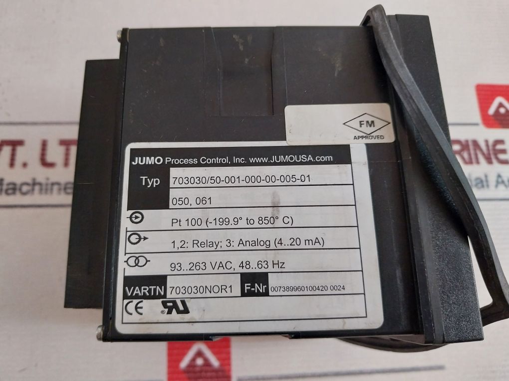 Jumo 703030/50-001-000-00-005-01 050, 061 Microprocessor Controller