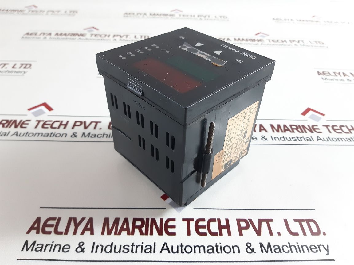 Jumo 703030/50-001-000-00 temperature controller