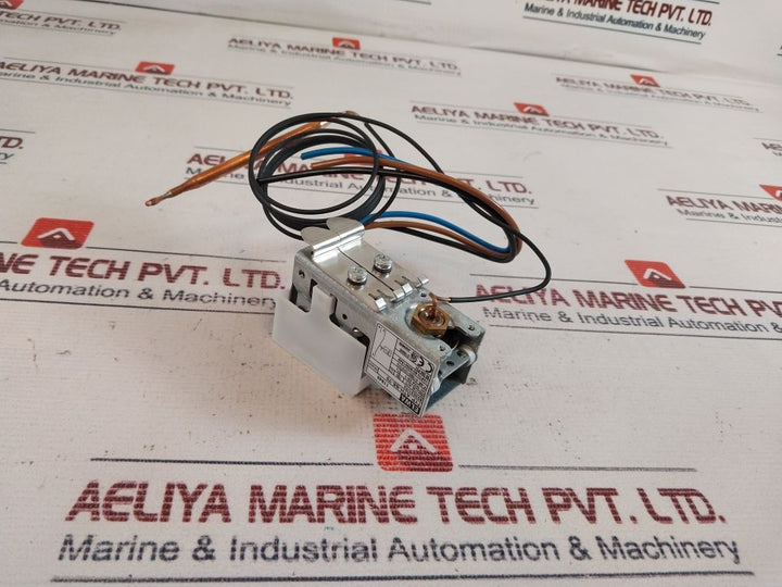 Jumo Ath-se-70 Thermostat Temperature Controller