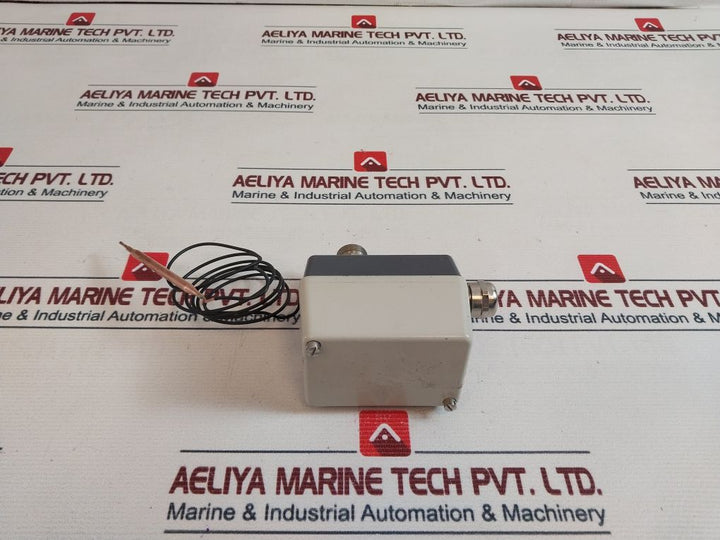 Jumo Athf-se-2 Temperature Controller 