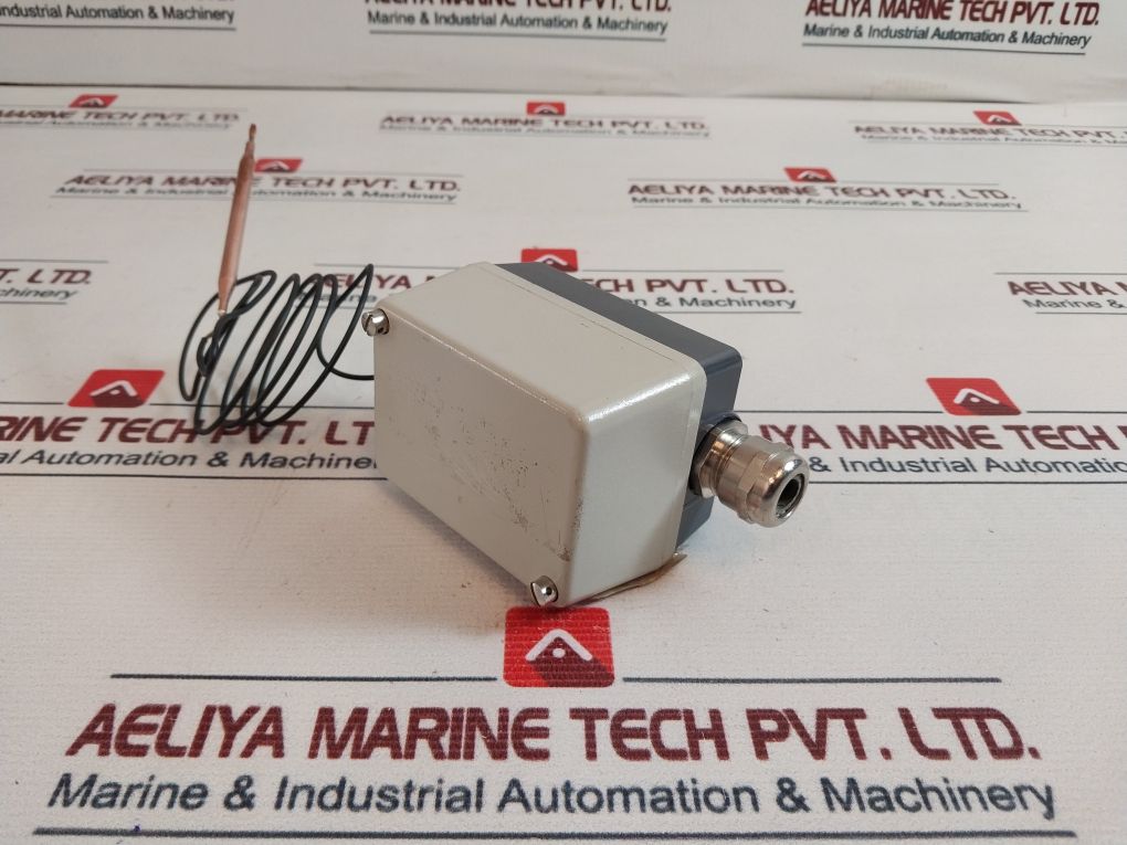 Jumo Athf-se-2 Temperature Controller 